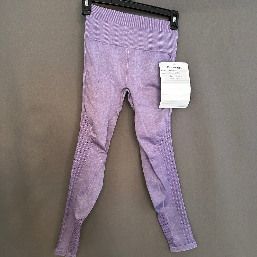 NWT Fabletics workout pants